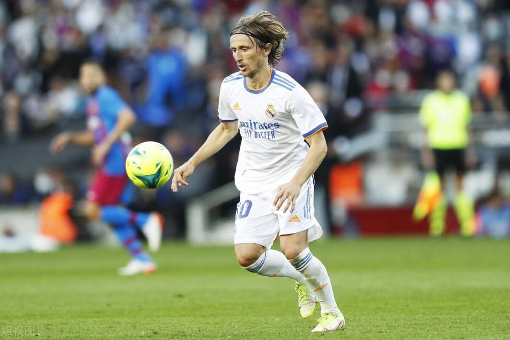 日职乙半场：渡大生破门，德岛漩涡1-0长崎成功丸